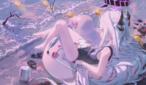 Hina living the best Life ong